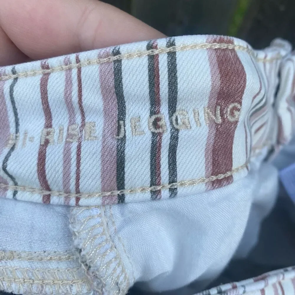 American Eagle Striped Mauve‎ Hi Rise Jegging Jeans | 0